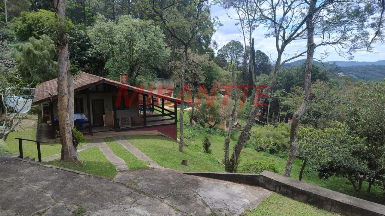 Casa terrea de 145.86m² com 3 quartos em Serra da Cantareira