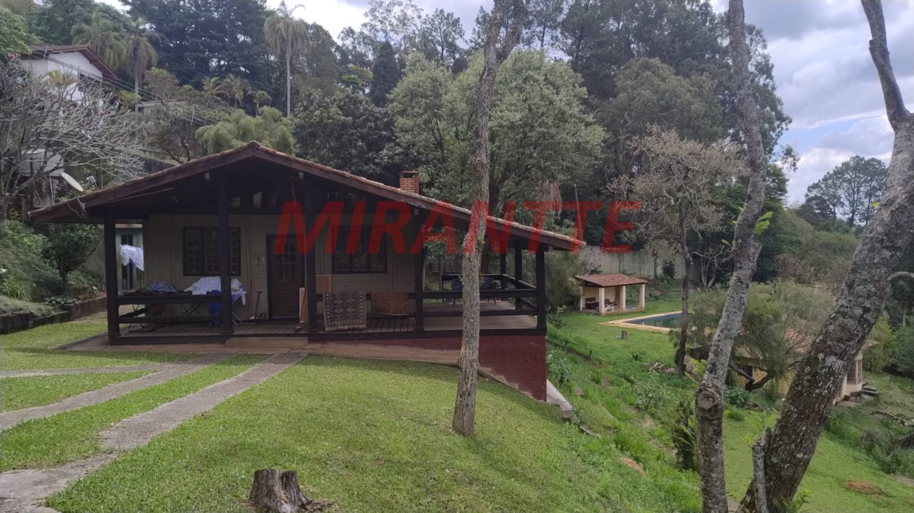 Casa terrea de 145.86m² com 3 quartos em Serra da Cantareira