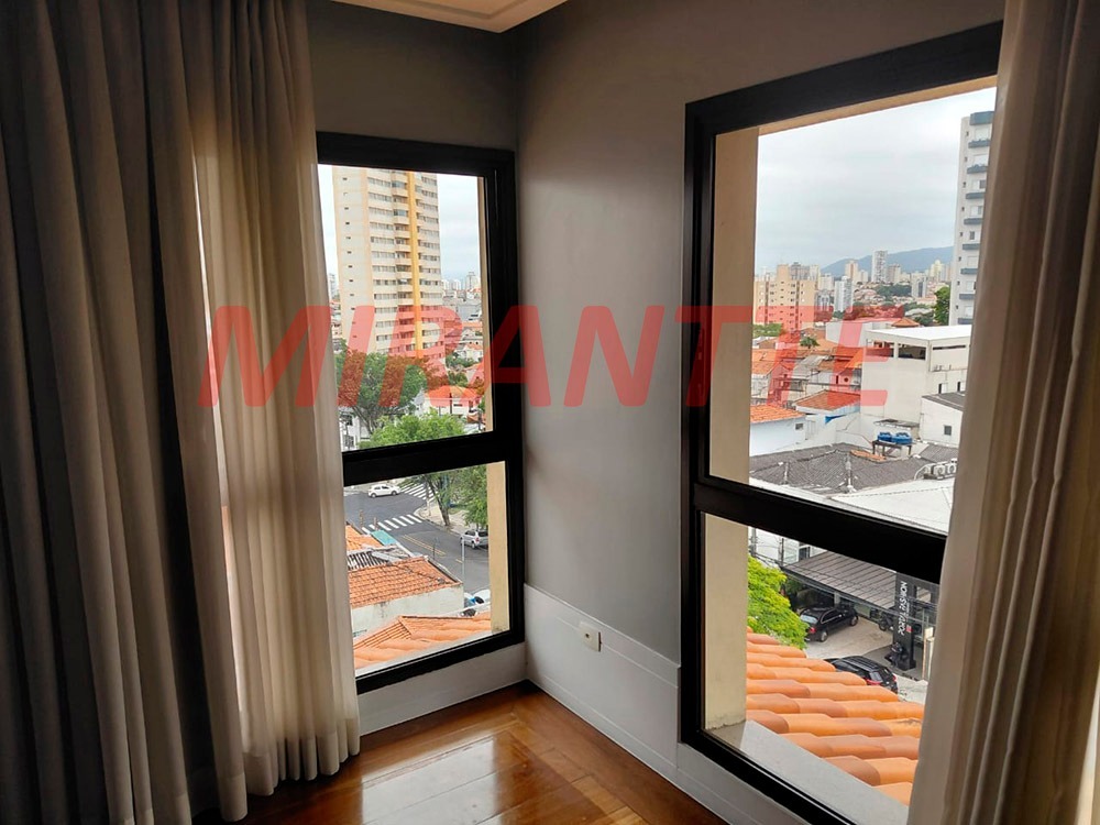 Apartamento de 198m² com 3 quartos em Água Fria