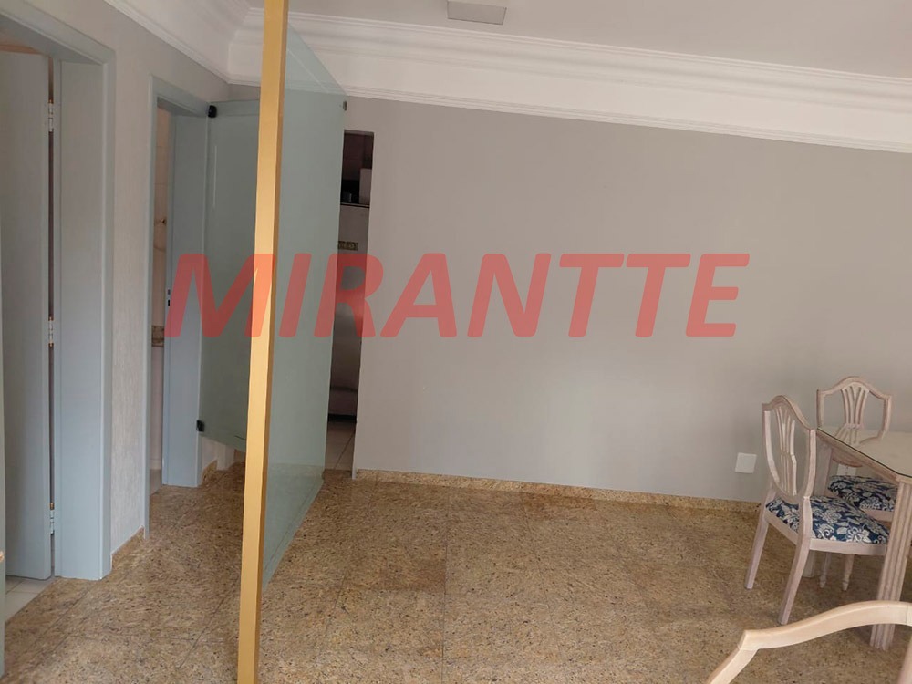 Apartamento de 198m² com 3 quartos em Água Fria