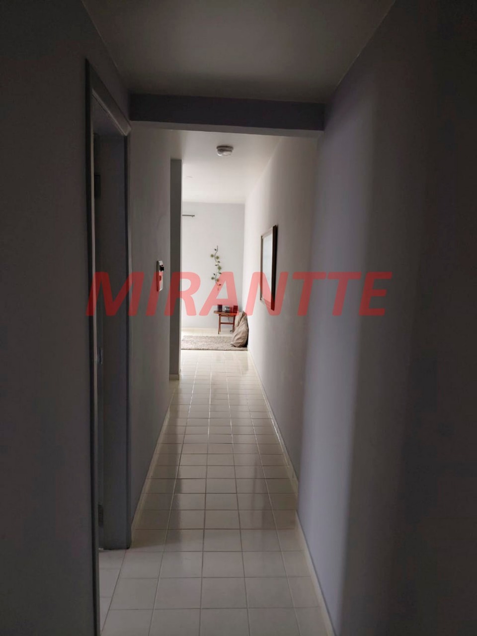 Apartamento de 198m² com 3 quartos em Água Fria