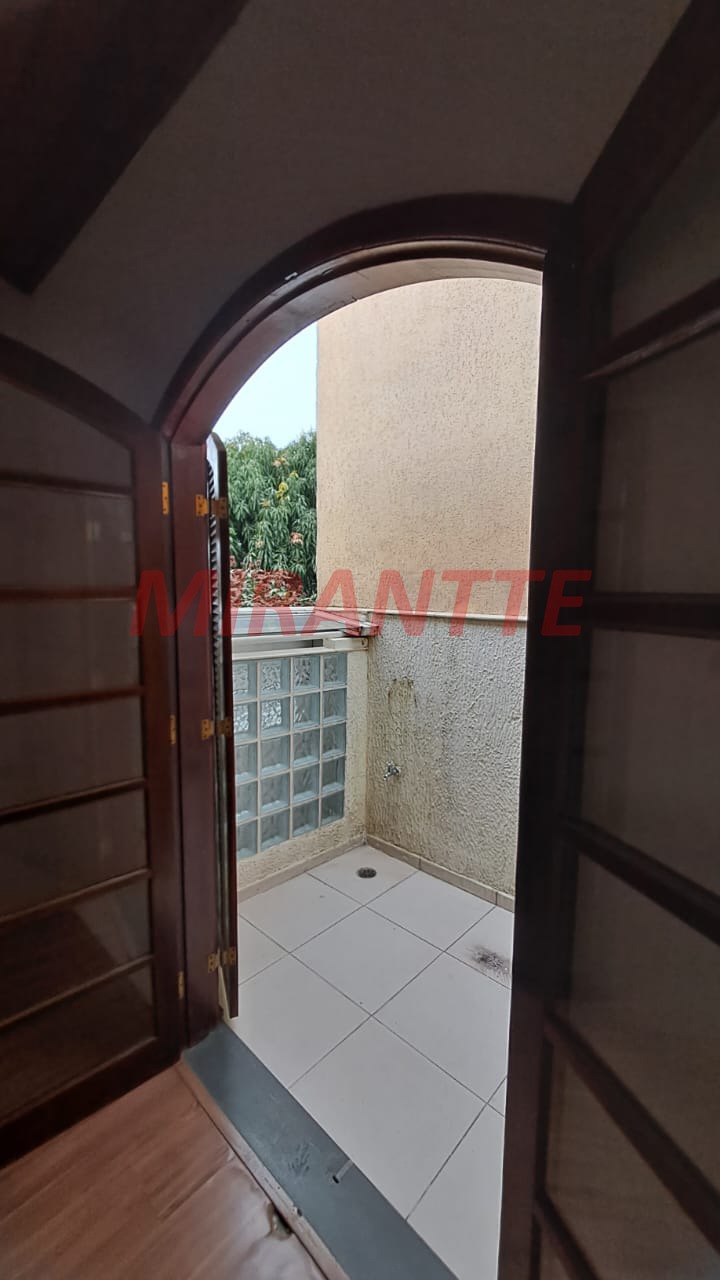 Cond. fechado de 73m² com 2 quartos em Jardim Tremembé