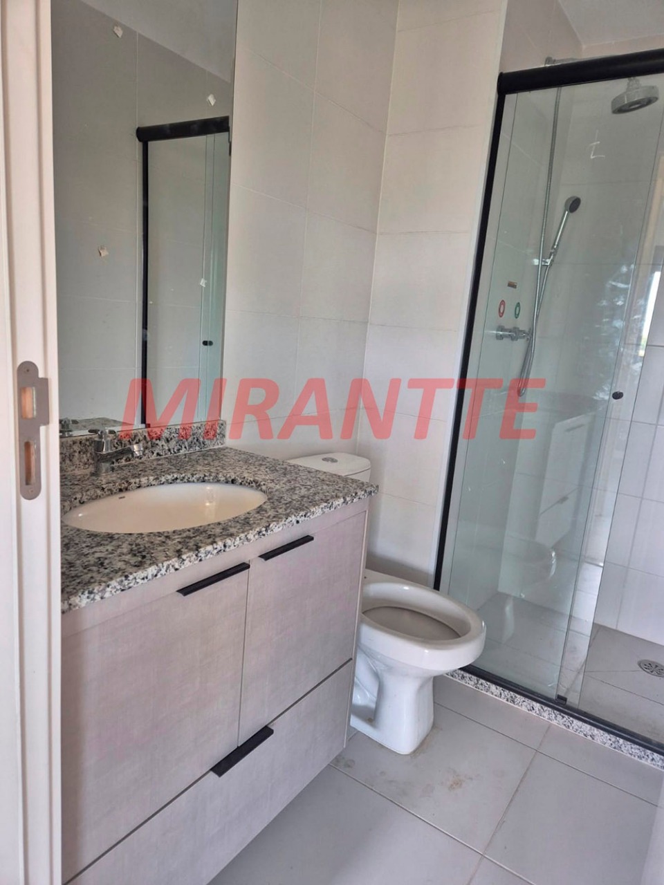 Apartamento de 67m² com 3 quartos em Vila Anastacio