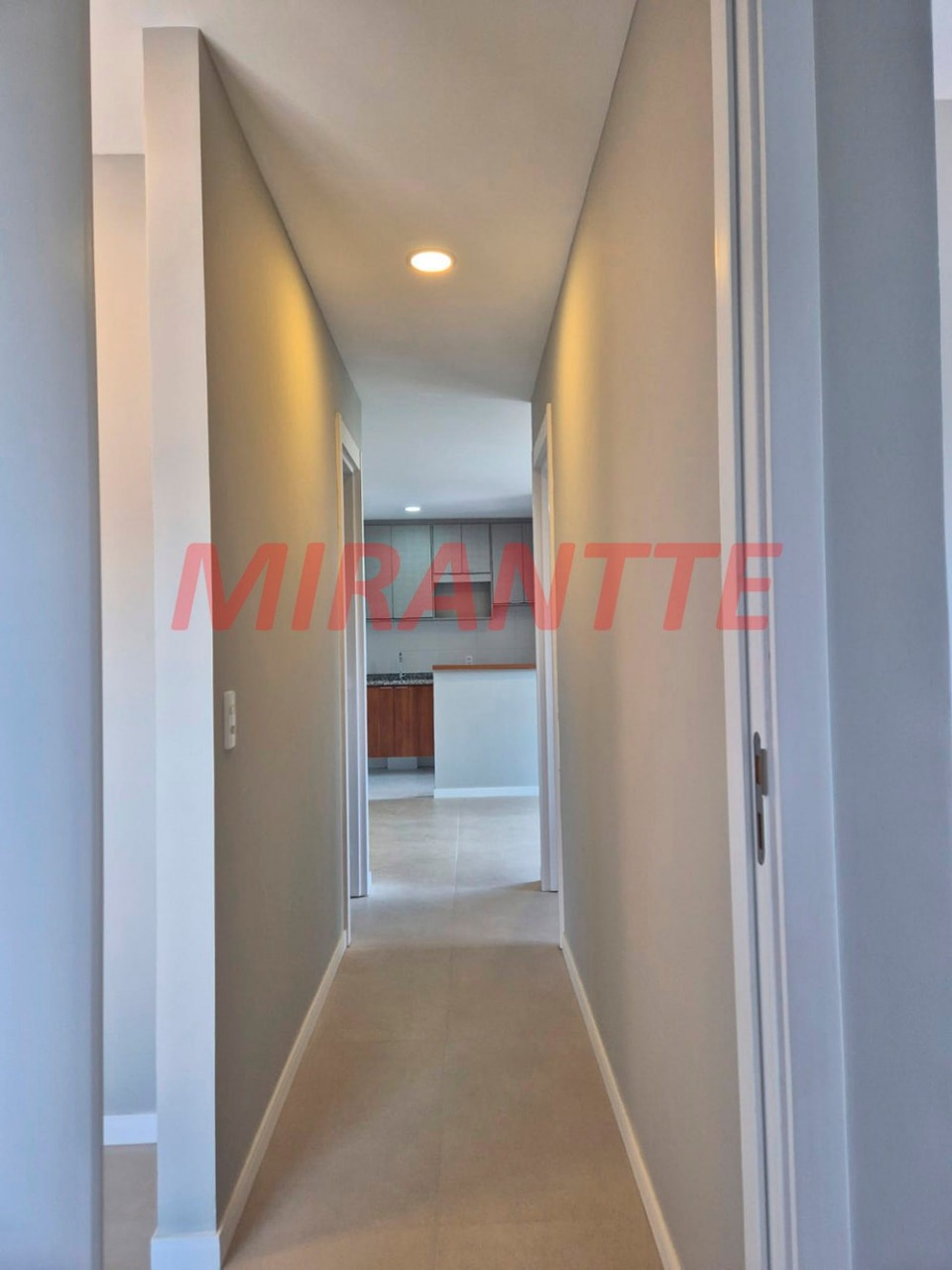 Apartamento de 67m² com 3 quartos em Vila Anastacio