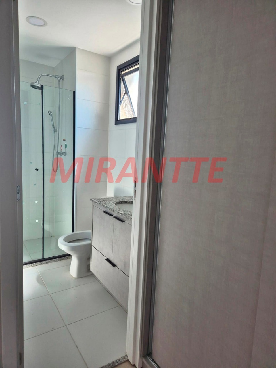 Apartamento de 67m² com 3 quartos em Vila Anastacio