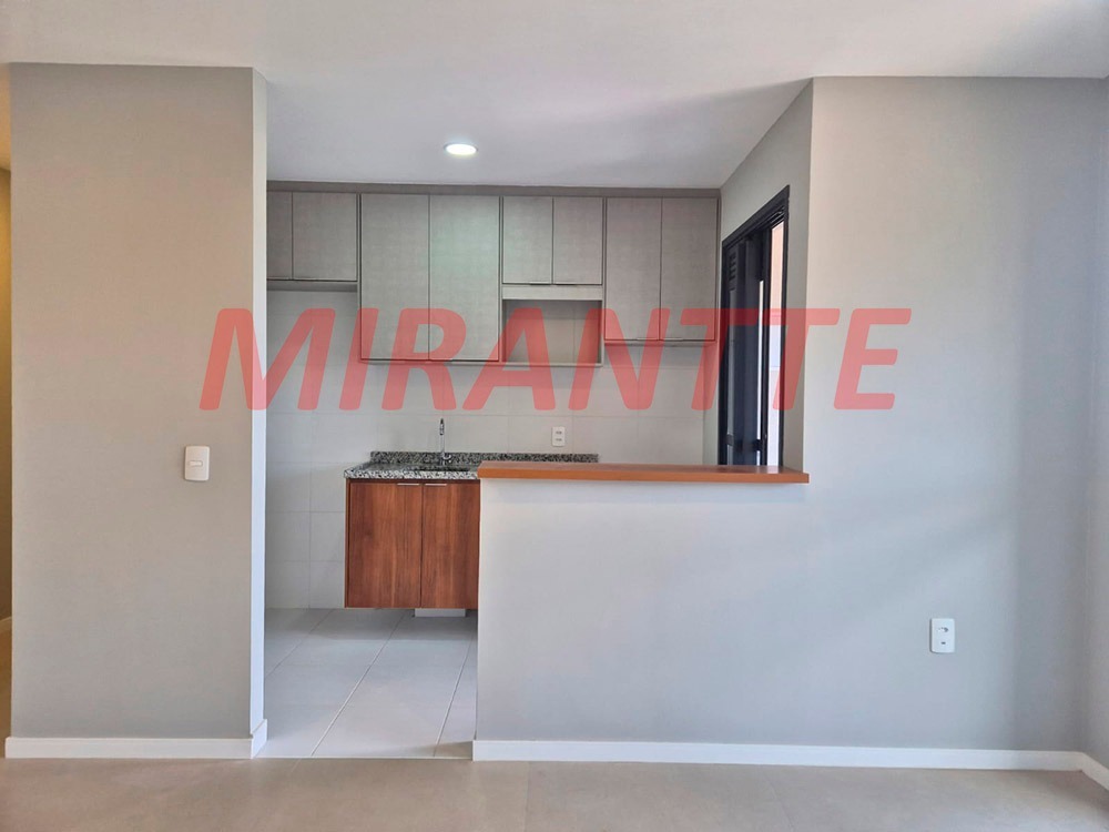 Apartamento de 67m² com 3 quartos em Vila Anastacio