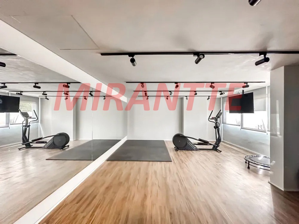 Apartamento de 67m² com 3 quartos em Vila Anastacio