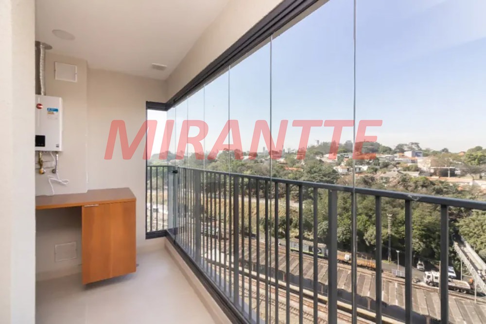 Apartamento de 67m² com 3 quartos em Vila Anastacio