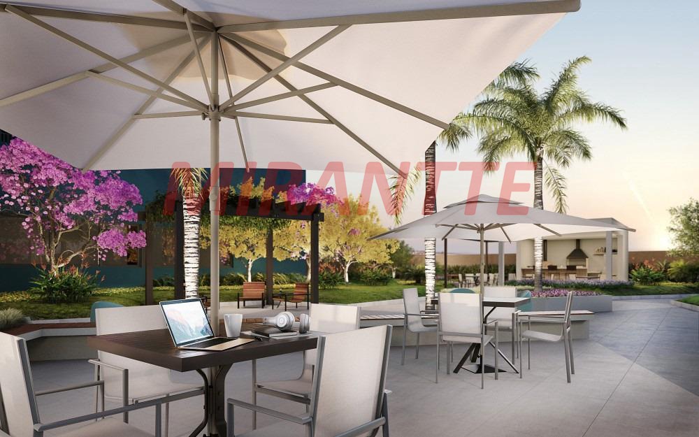 Apartamento de 56m² com 2 quartos em Vila Rosália