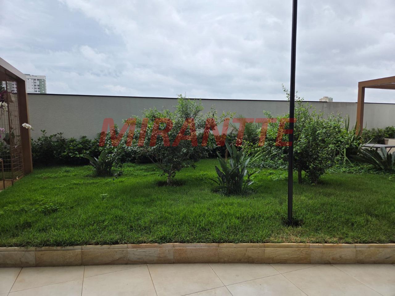 Apartamento de 56m² com 2 quartos em Vila Rosália