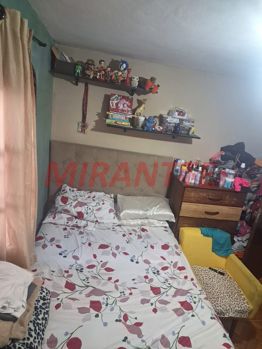 Sobrado de 111m² com 4 quartos em Jardim Ataliba Leonel
