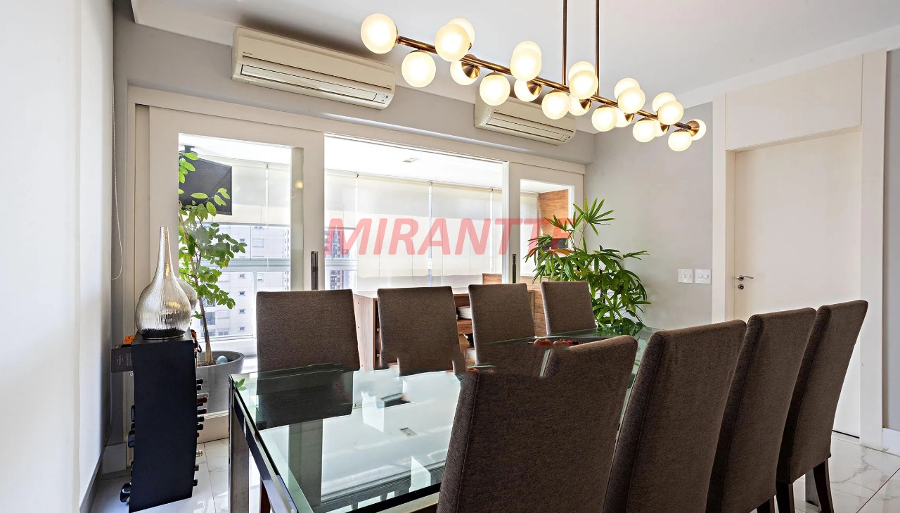Apartamento de 236m² com 3 quartos em Perdizes
