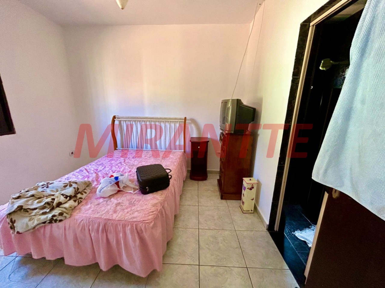 Casa terrea de 180m² com 3 quartos em Jardim Marcia