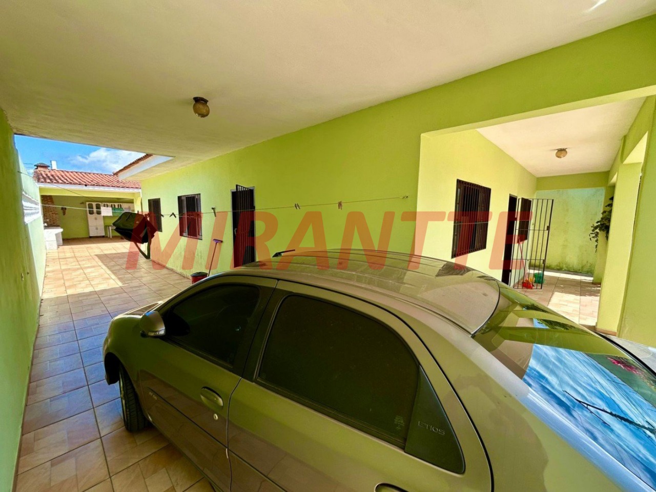 Casa terrea de 180m² com 3 quartos em Jardim Marcia