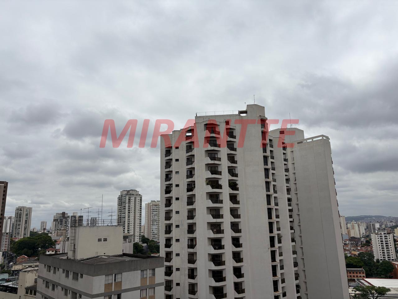 Apartamento de 90m² com 3 quartos em Santana
