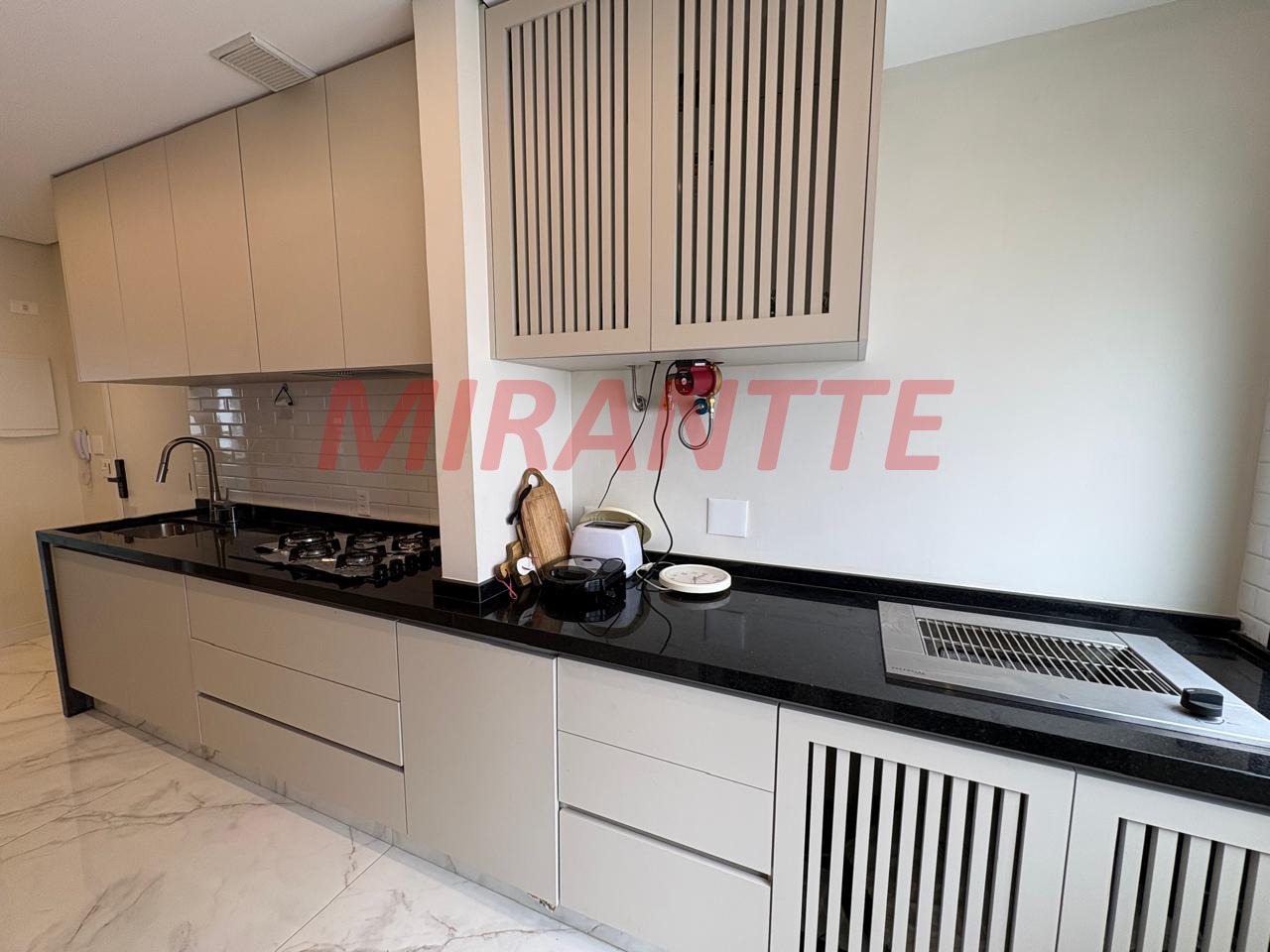 Apartamento de 90m² com 3 quartos em Santana