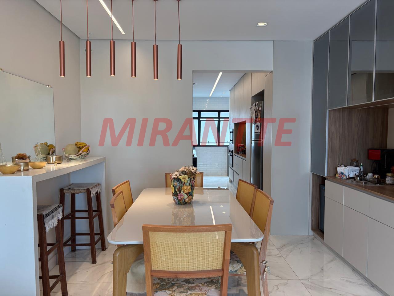 Apartamento de 90m² com 3 quartos em Santana