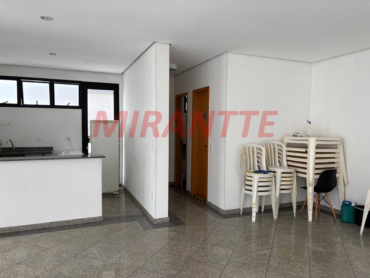 Apartamento de 90m² com 3 quartos em Santana