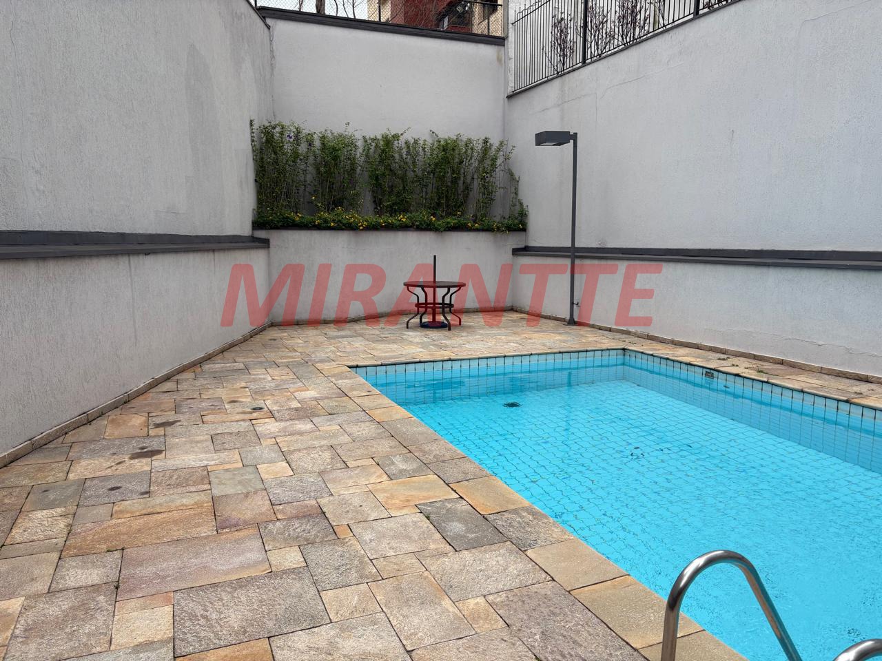 Apartamento de 90m² com 3 quartos em Santana