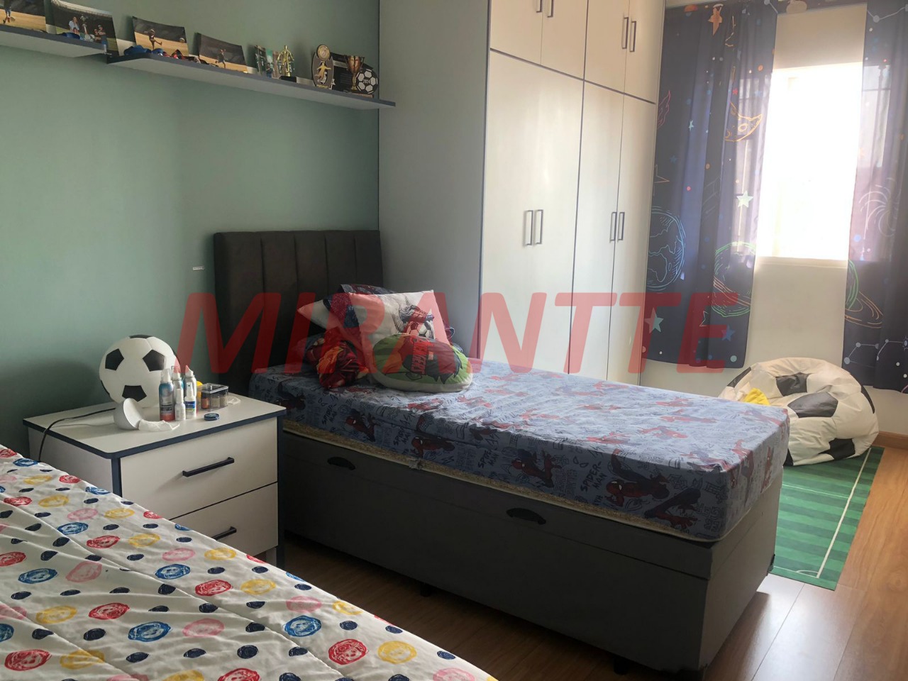 Sobrado de 215m² com 3 quartos em Vila Ede