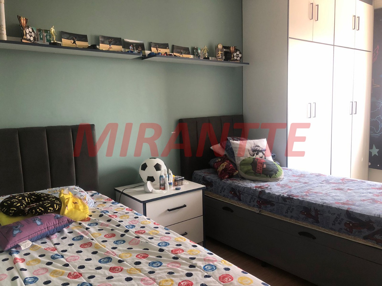Sobrado de 215m² com 3 quartos em Vila Ede