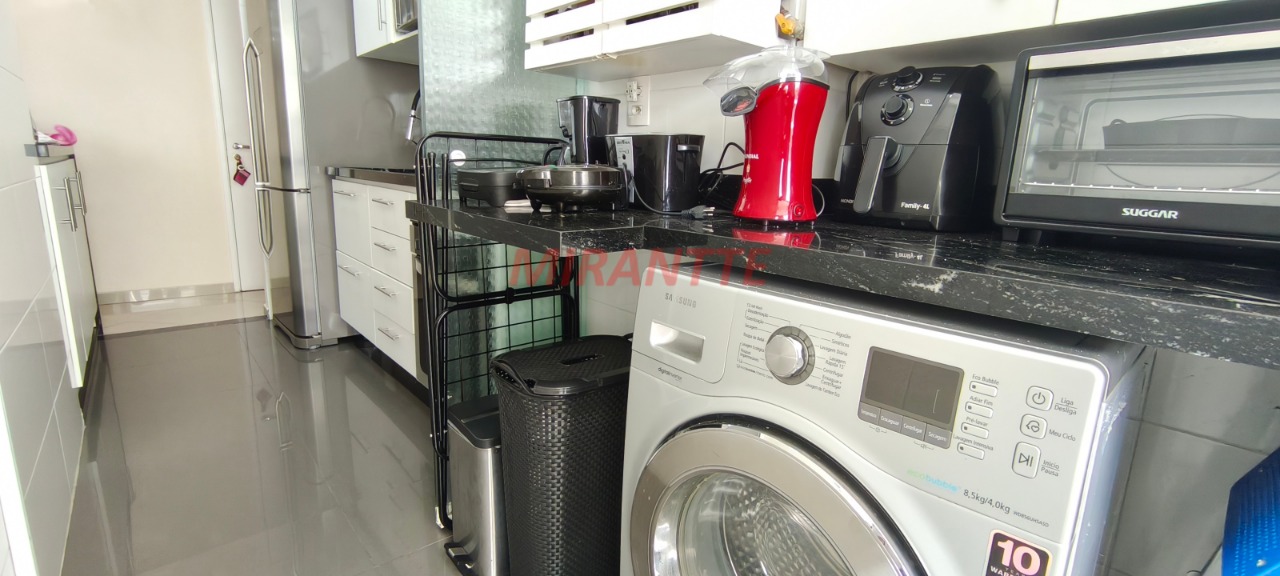 Apartamento de 72m² com 3 quartos em Santa Teresinha
