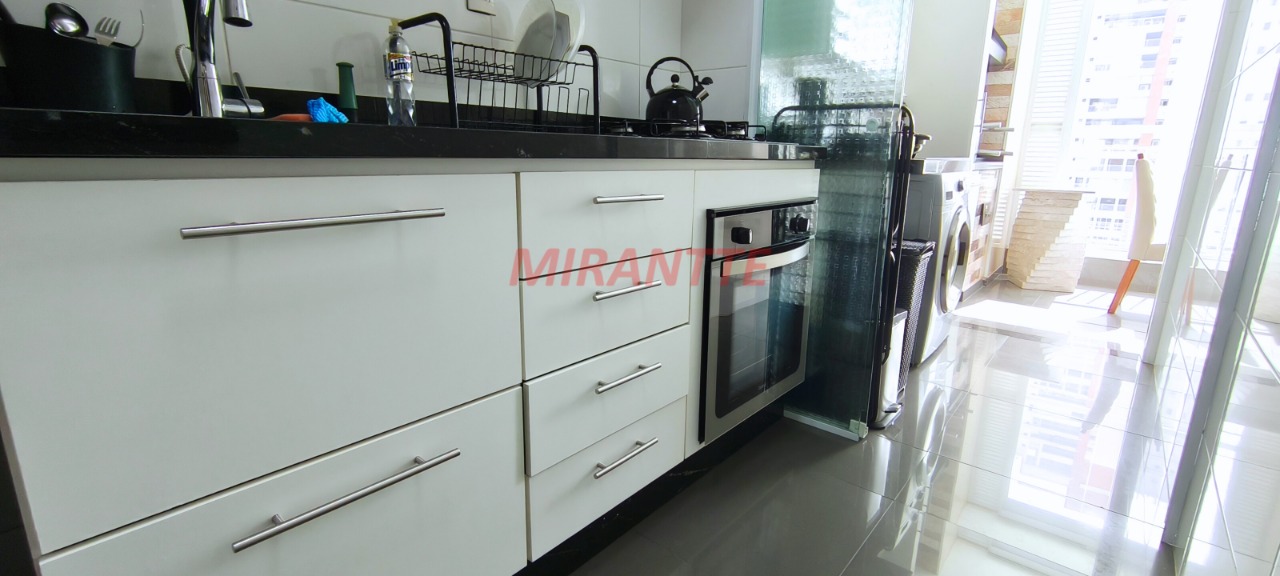 Apartamento de 72m² com 3 quartos em Santa Teresinha