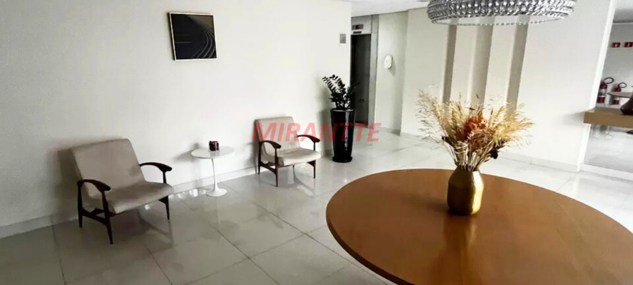 Apartamento de 72m² com 3 quartos em Santa Teresinha