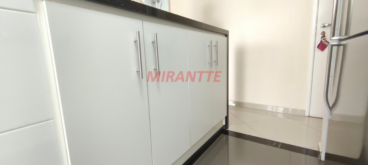 Apartamento de 72m² com 3 quartos em Santa Teresinha