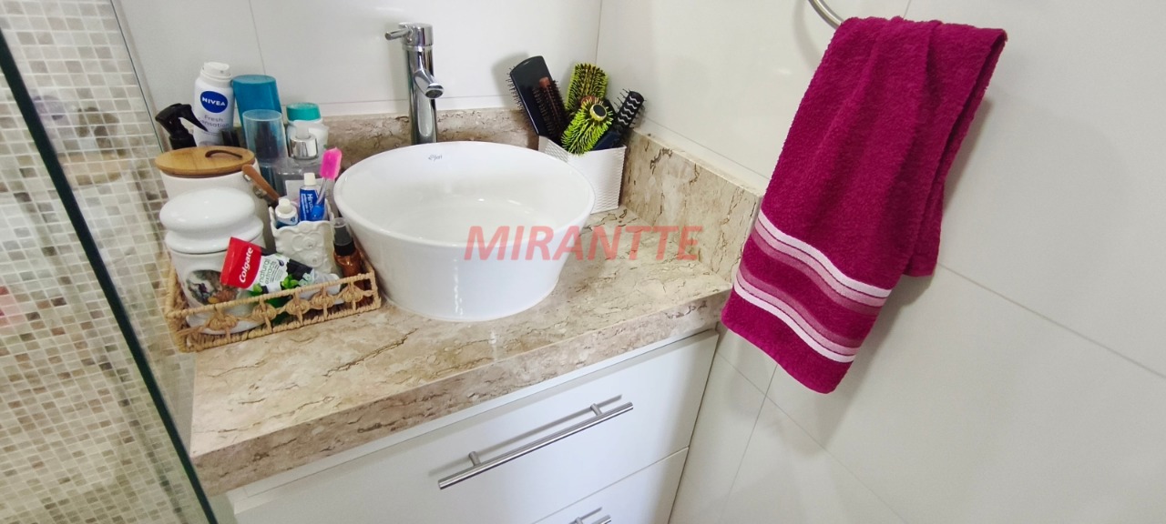 Apartamento de 72m² com 3 quartos em Santa Teresinha
