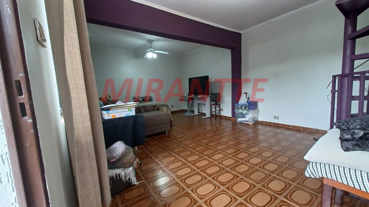 Sobrado de 270m² com 5 quartos em Jardim Jaçanã