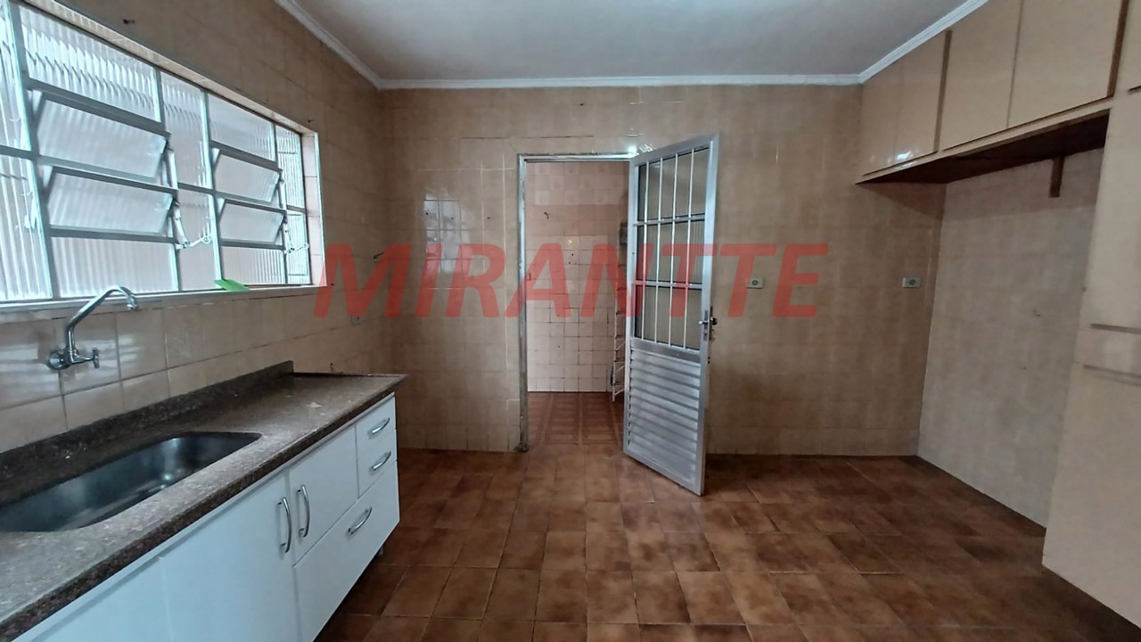 Sobrado de 270m² com 5 quartos em Jardim Jaçanã