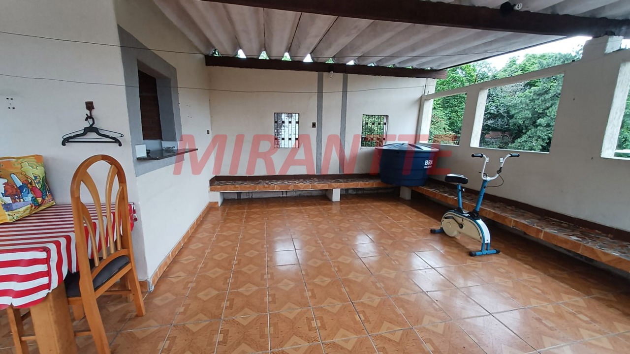 Sobrado de 270m² com 5 quartos em Jardim Jaçanã