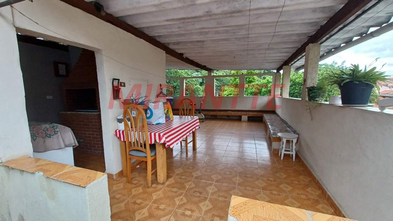 Sobrado de 270m² com 5 quartos em Jardim Jaçanã