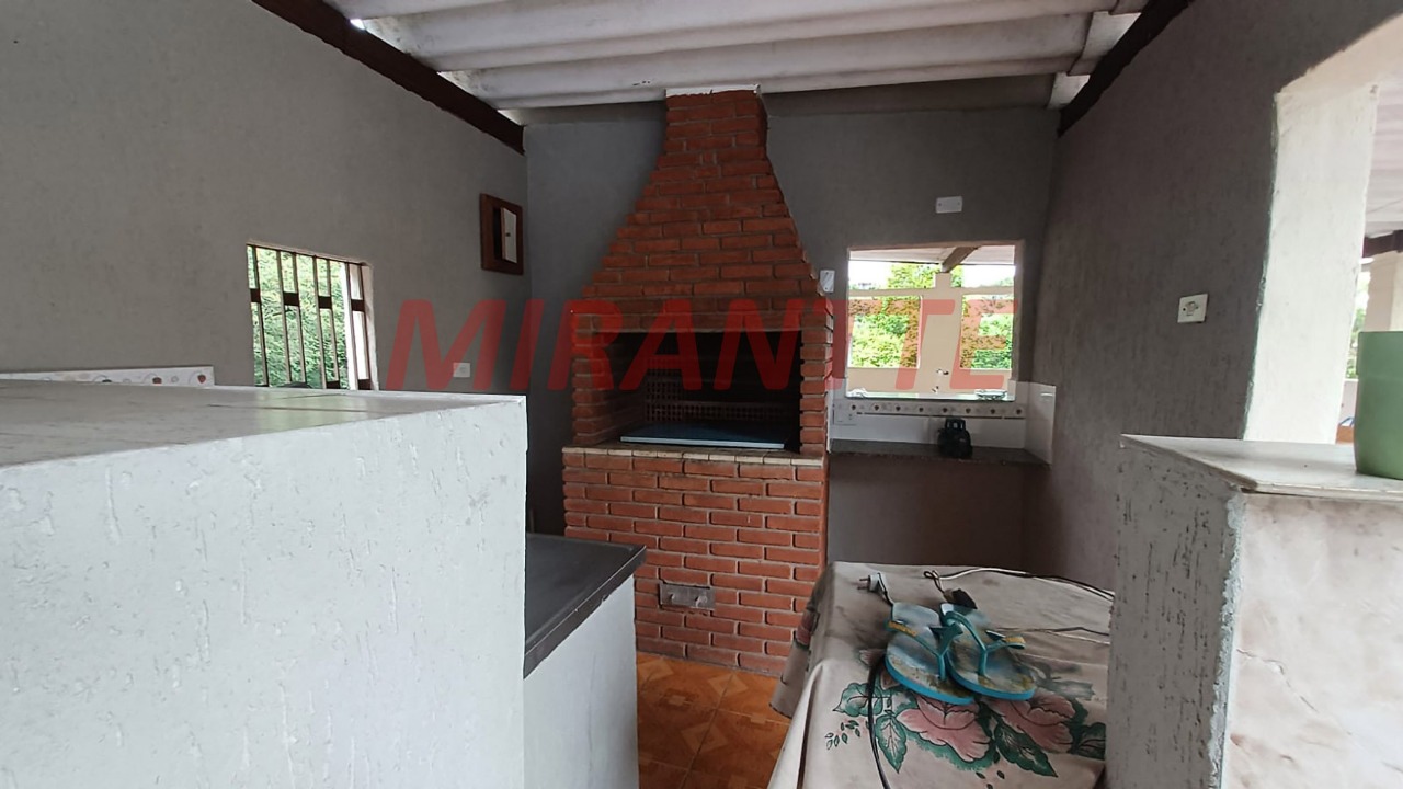 Sobrado de 270m² com 5 quartos em Jardim Jaçanã