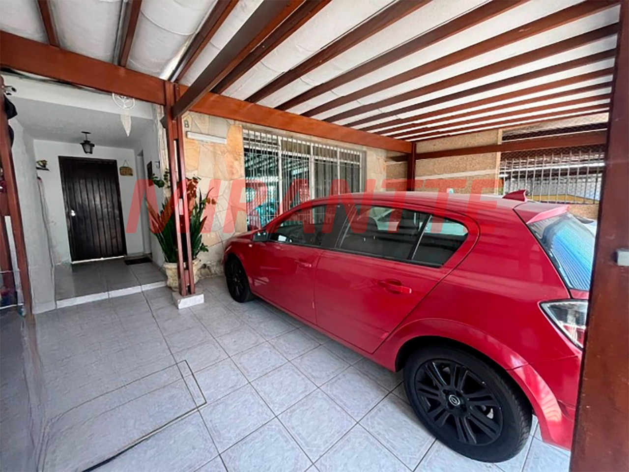 Sobrado de 132m² com 2 quartos em Vila Mariza Mazzei