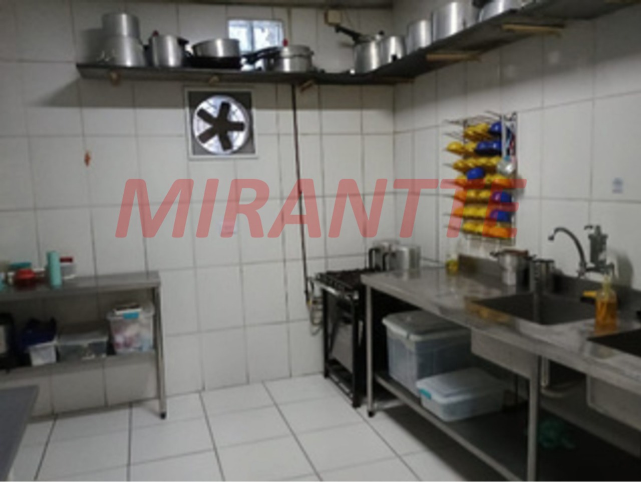 Sobrado de 220m² com 6 quartos em Parada De Taipas