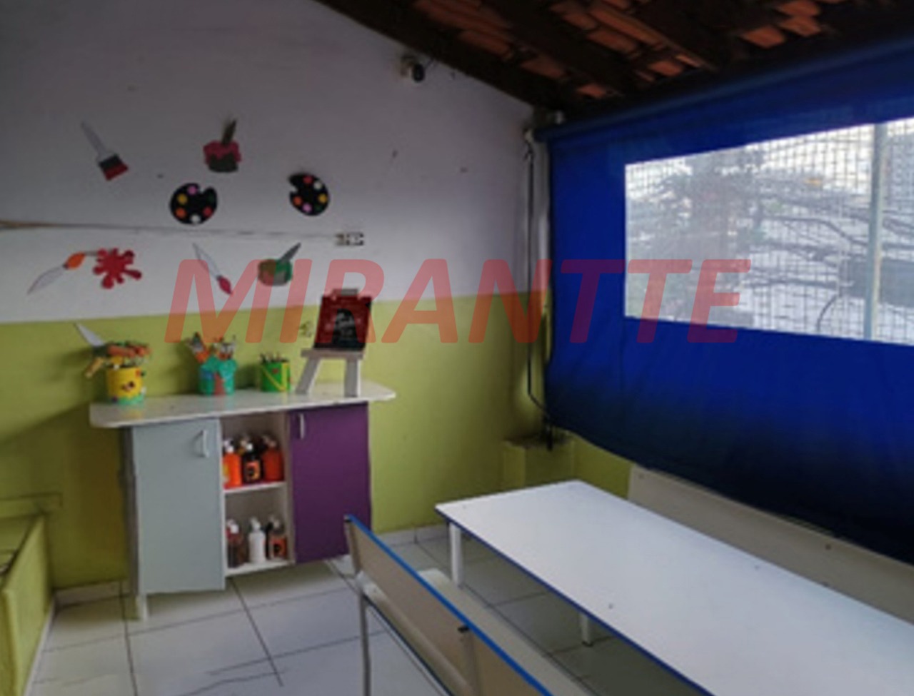 Sobrado de 220m² com 6 quartos em Parada De Taipas