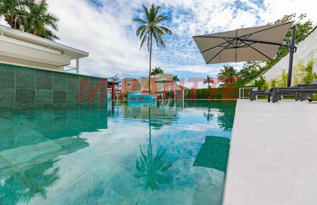 Sobrado de 619.21m² com 7 quartos em TABATINGA