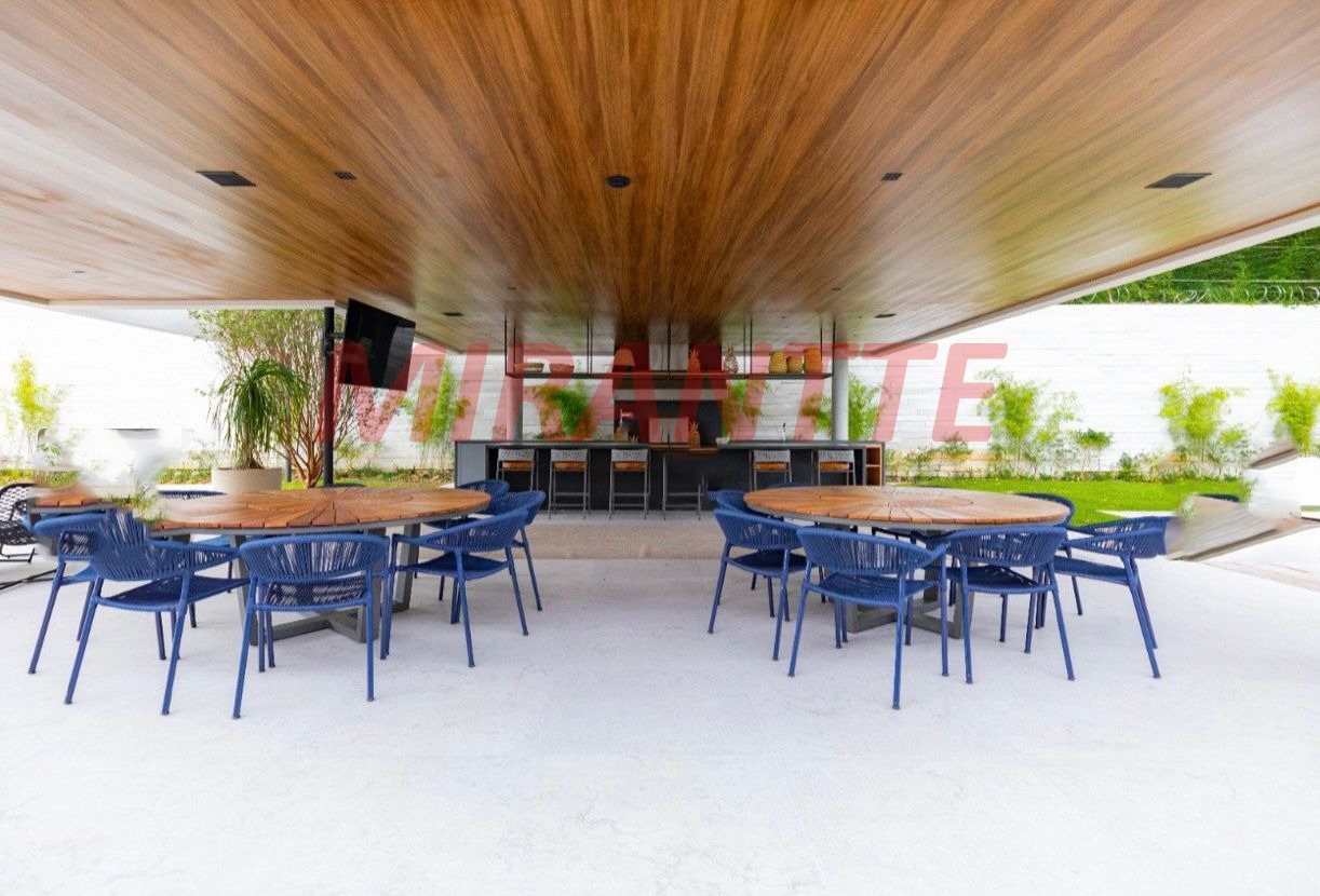 Sobrado de 619.21m² com 7 quartos em TABATINGA