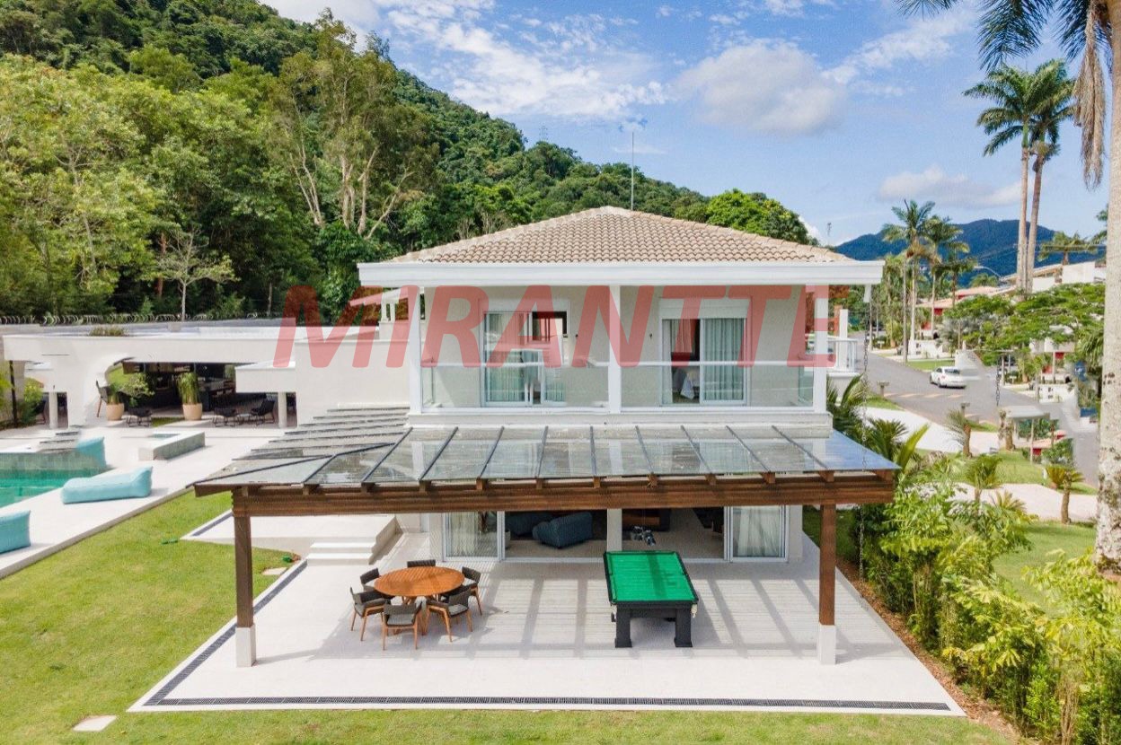 Sobrado de 619.21m² com 7 quartos em TABATINGA