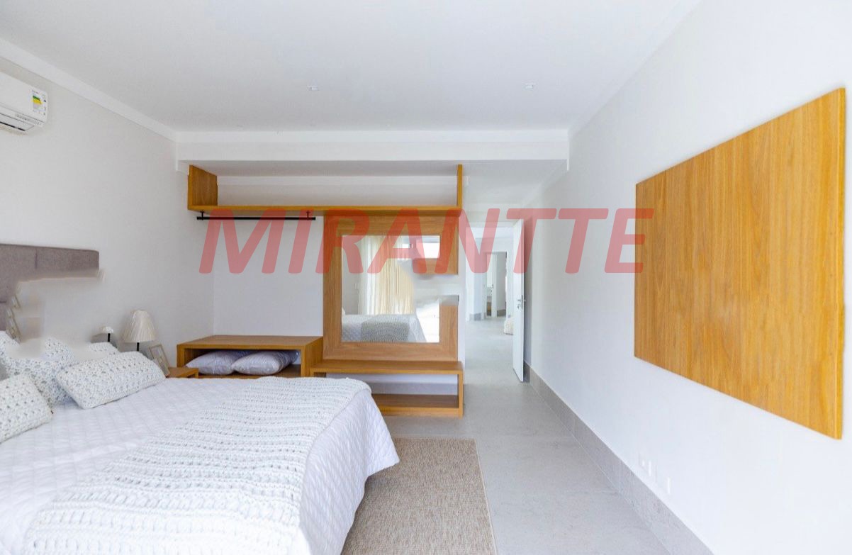 Sobrado de 619.21m² com 7 quartos em TABATINGA