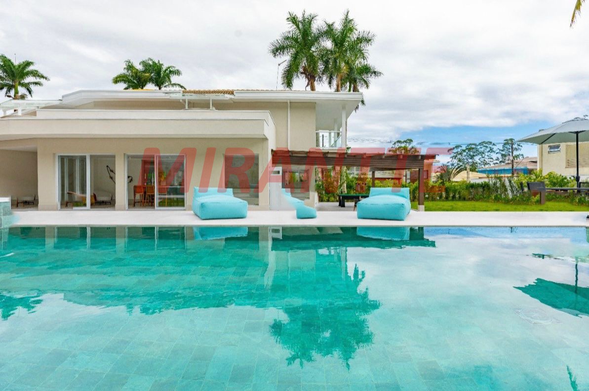 Sobrado de 619.21m² com 7 quartos em TABATINGA