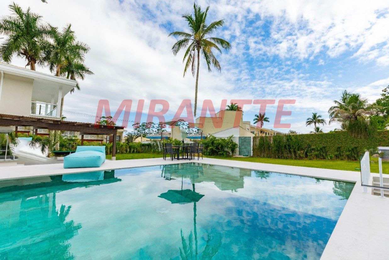 Sobrado de 619.21m² com 7 quartos em TABATINGA