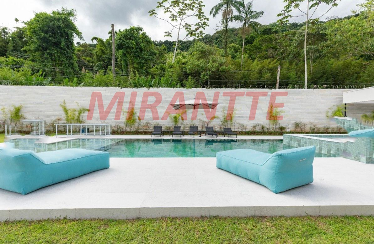Sobrado de 619.21m² com 7 quartos em TABATINGA