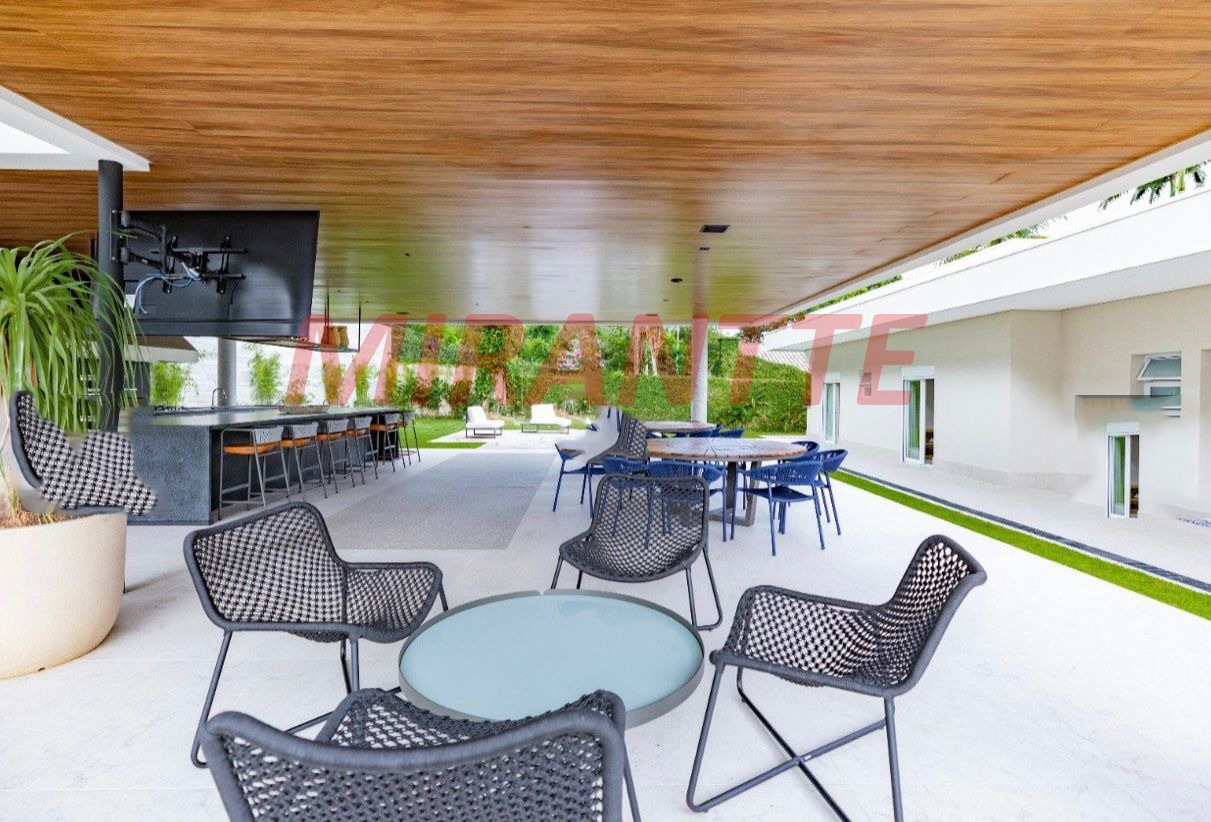 Sobrado de 619.21m² com 7 quartos em TABATINGA
