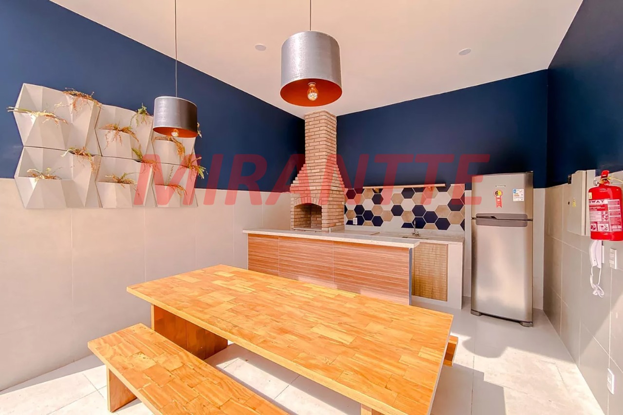 Apartamento de 37m² com 2 quartos em Canindé