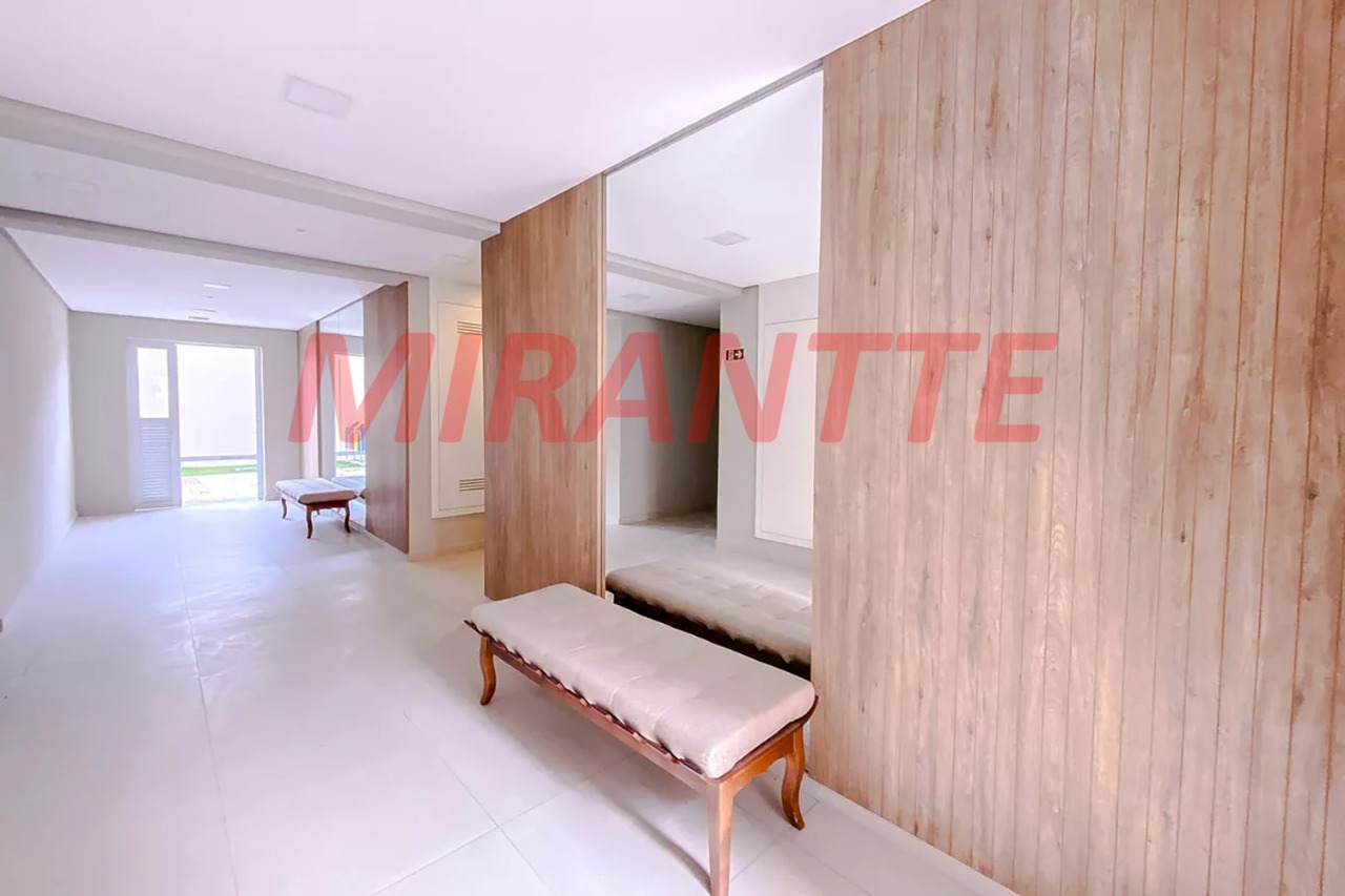 Apartamento de 37m² com 2 quartos em Canindé
