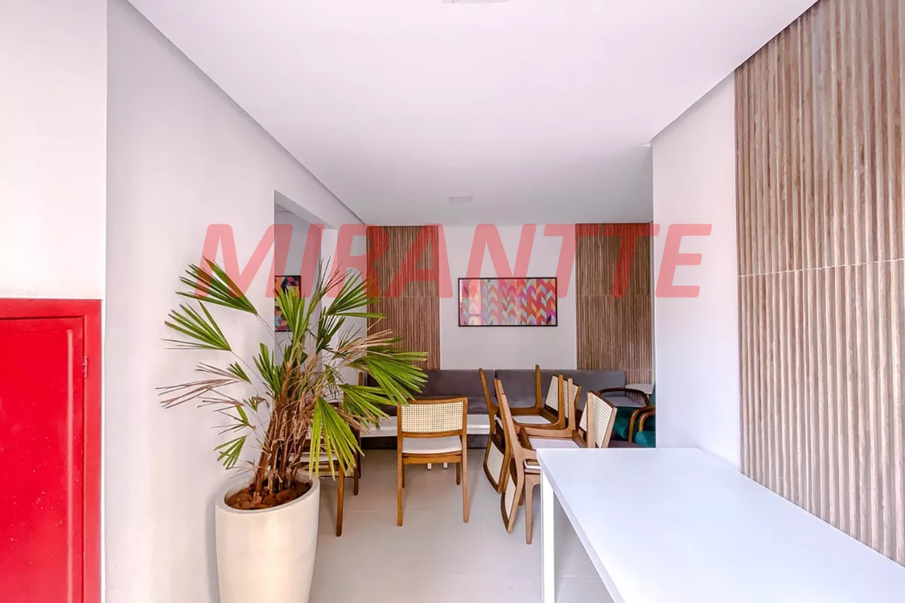 Apartamento de 37m² com 2 quartos em Canindé
