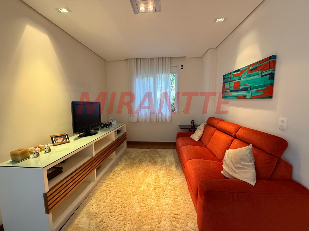 Cond. fechado de 500m² com 3 quartos em Vila Irmaos Arnoni